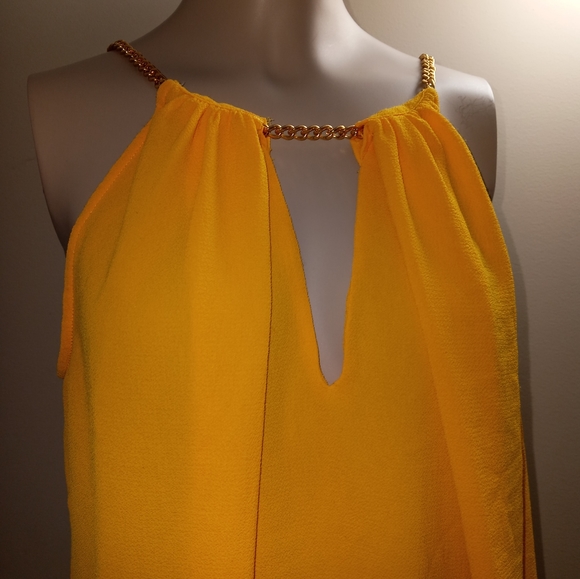 Michael Kors yellow statement chain shirt size small - Picture 2 of 4